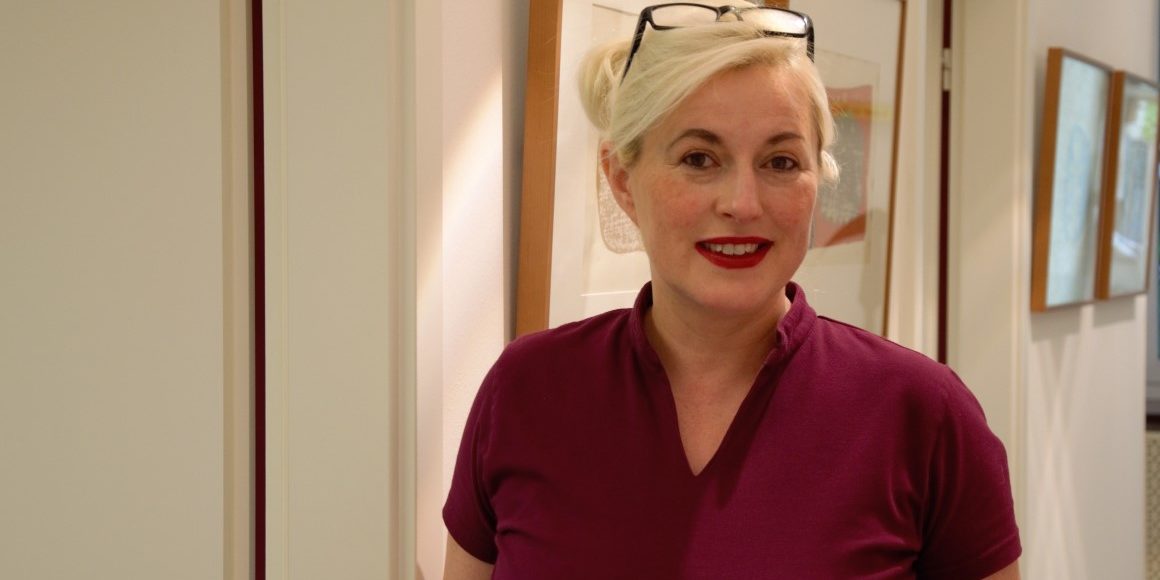 Wir haben eine neue Mitarbeiterin: Herzliche willkommen Zahnärztin Frau Dr. Cservenák.